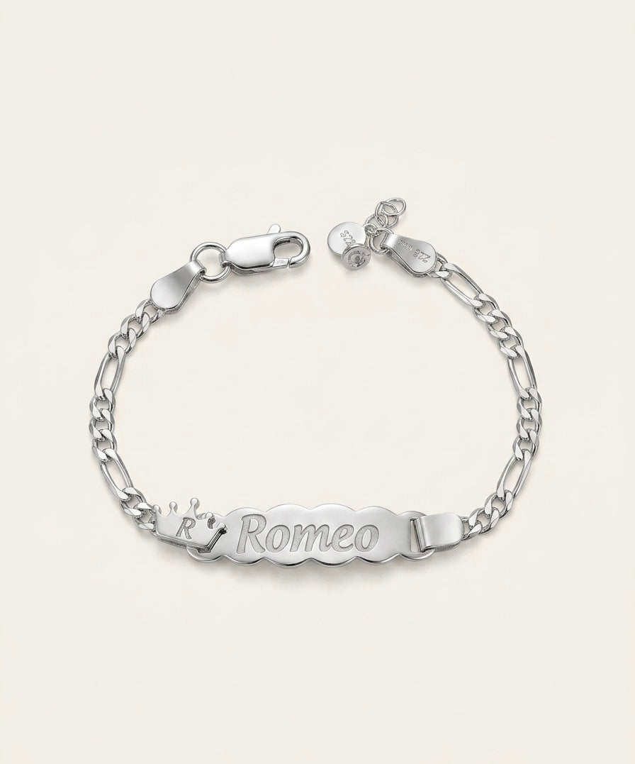 PERSONALIZED NAME NECKLACE WITH CUSTOM ENGRAVED HEART