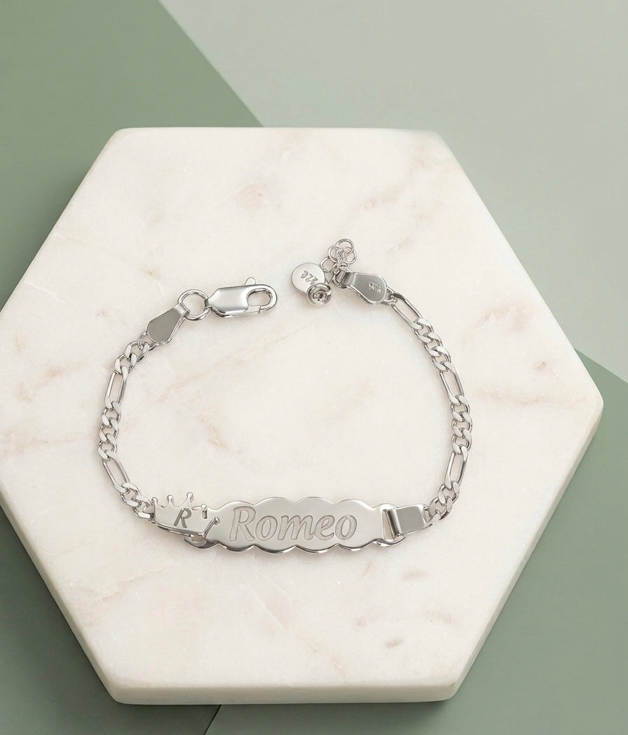 PERSONALIZED NAME NECKLACE WITH CUSTOM ENGRAVED HEART